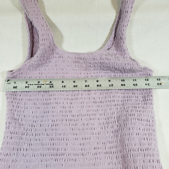 Hollister Smocked Cropped Tank Top Lavender Purple‎ Size Medium - Picture 3 of 5